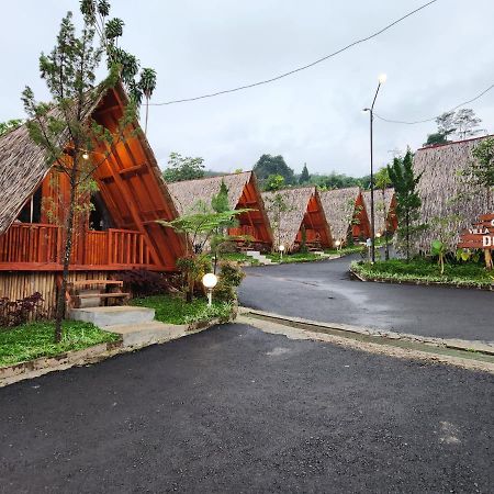 Villa Dgyp Ciater Exterior photo